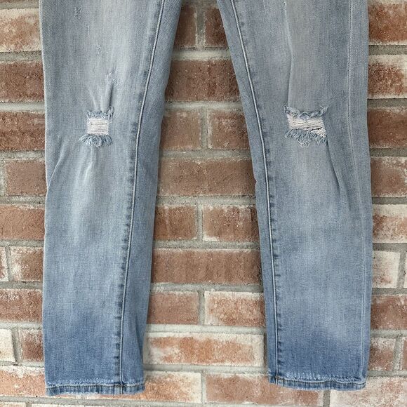 Pilcro by Anthropologie Distressed Slim Boyfriend Crop Jeans Size 26 - Picture 2 of 8